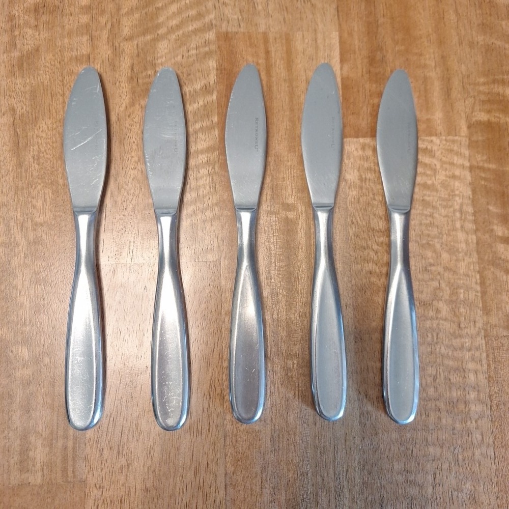 5 pcs Retroneu Tivoli Contour Satin 18/10 Stainless 8 1/4" Dinner Knives